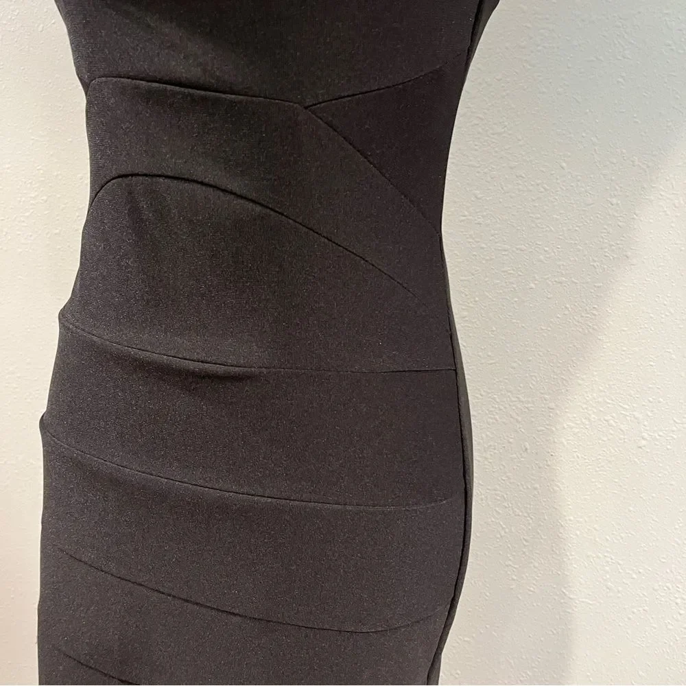 Ruby Roz Black Sleeveless mini Dress‎ - Picture 4 of 12